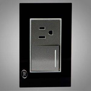 Interruptor conmutador más receptáculo sencillo 2P + T