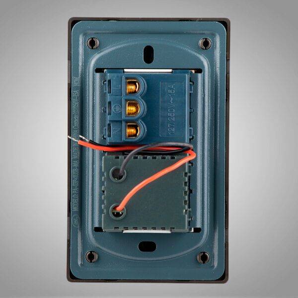 Receptáculo sencillo 2P+T más 2  USB - Imagen 2